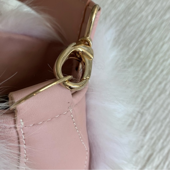 NWT Flo & Clo pink leather & fur shoulder bag - Picture 7 of 14
